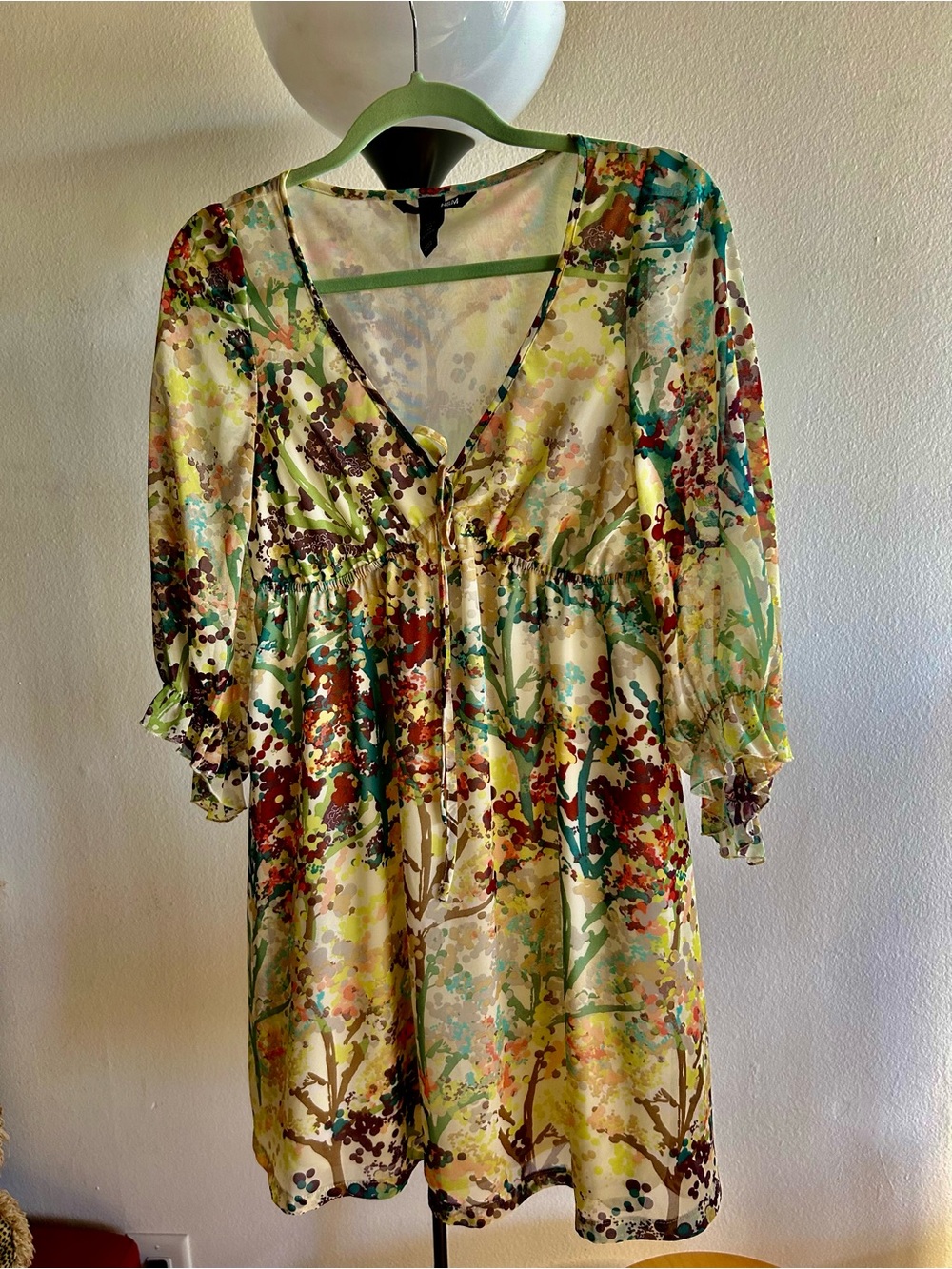 H&M Cream Multi Floral V‑Neck Mini Dress